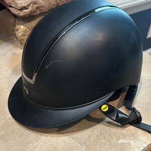 Sleek Black Equestrian Helmet